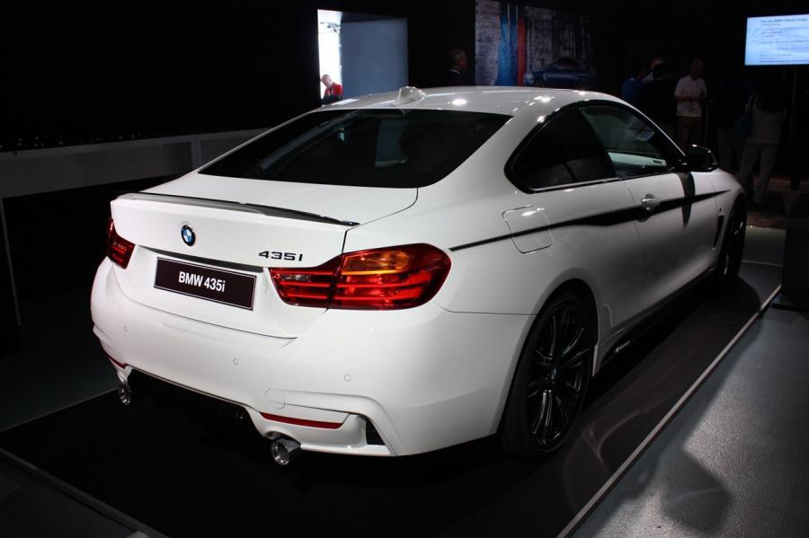  BMW 435i Coupe with M Performance Parts 2014 года  (фото 13 из 15)